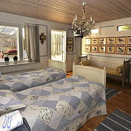 Huvilat Lövkulla With Sauna Loparo